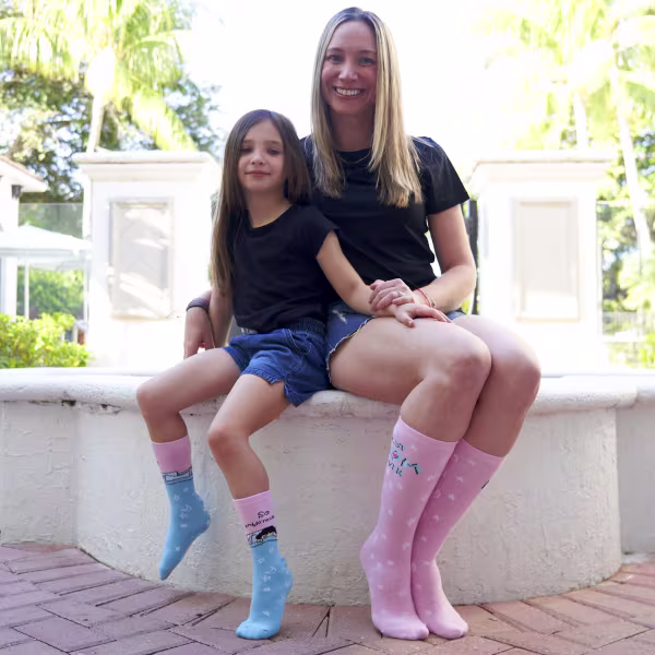 2 pair Sidekicks Best Mom / Embarrassing, Mommy and Me Socks Set - Image 2