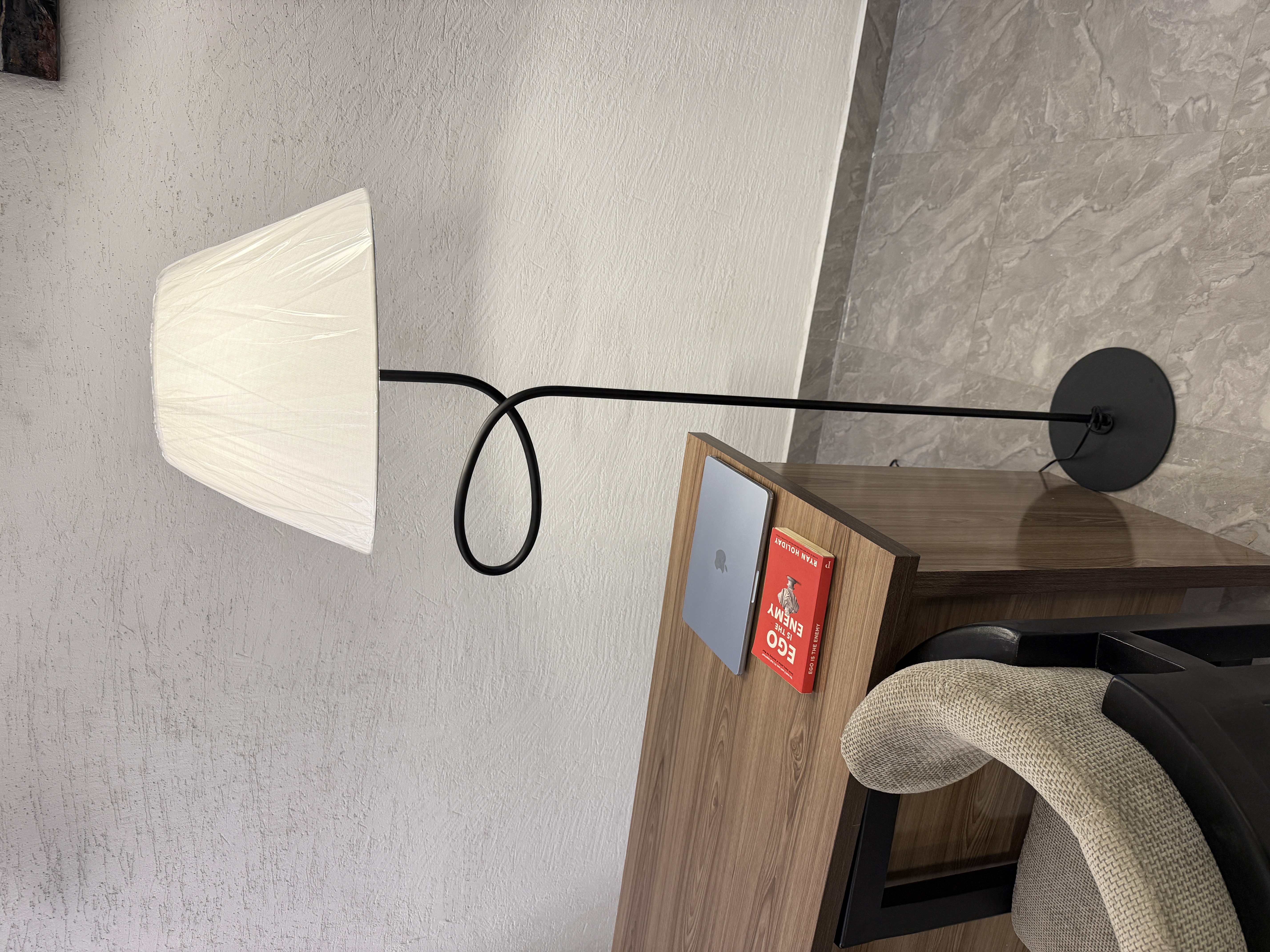 Lamp model RL9091