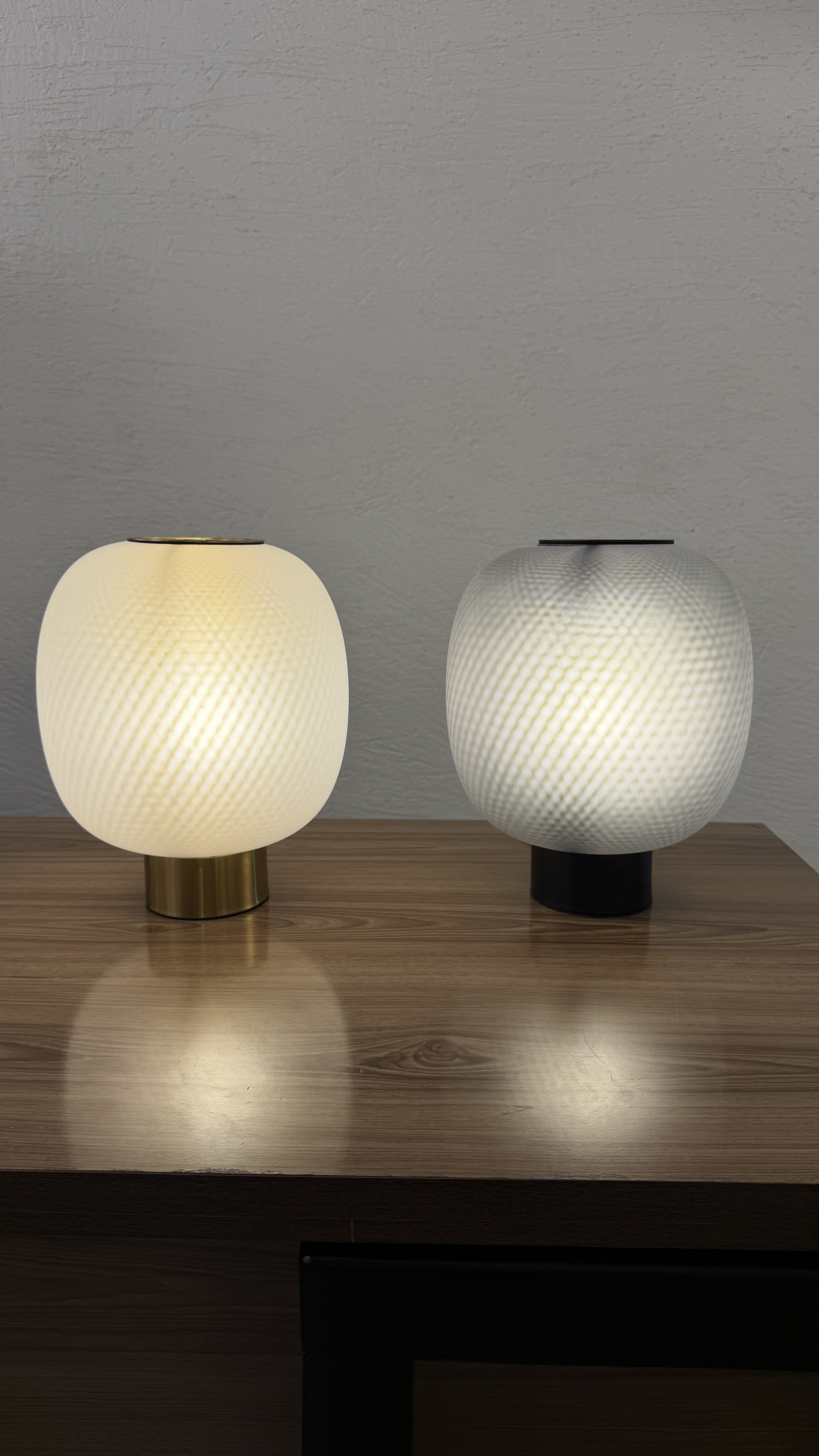 Lamp model RT8037-B-BK