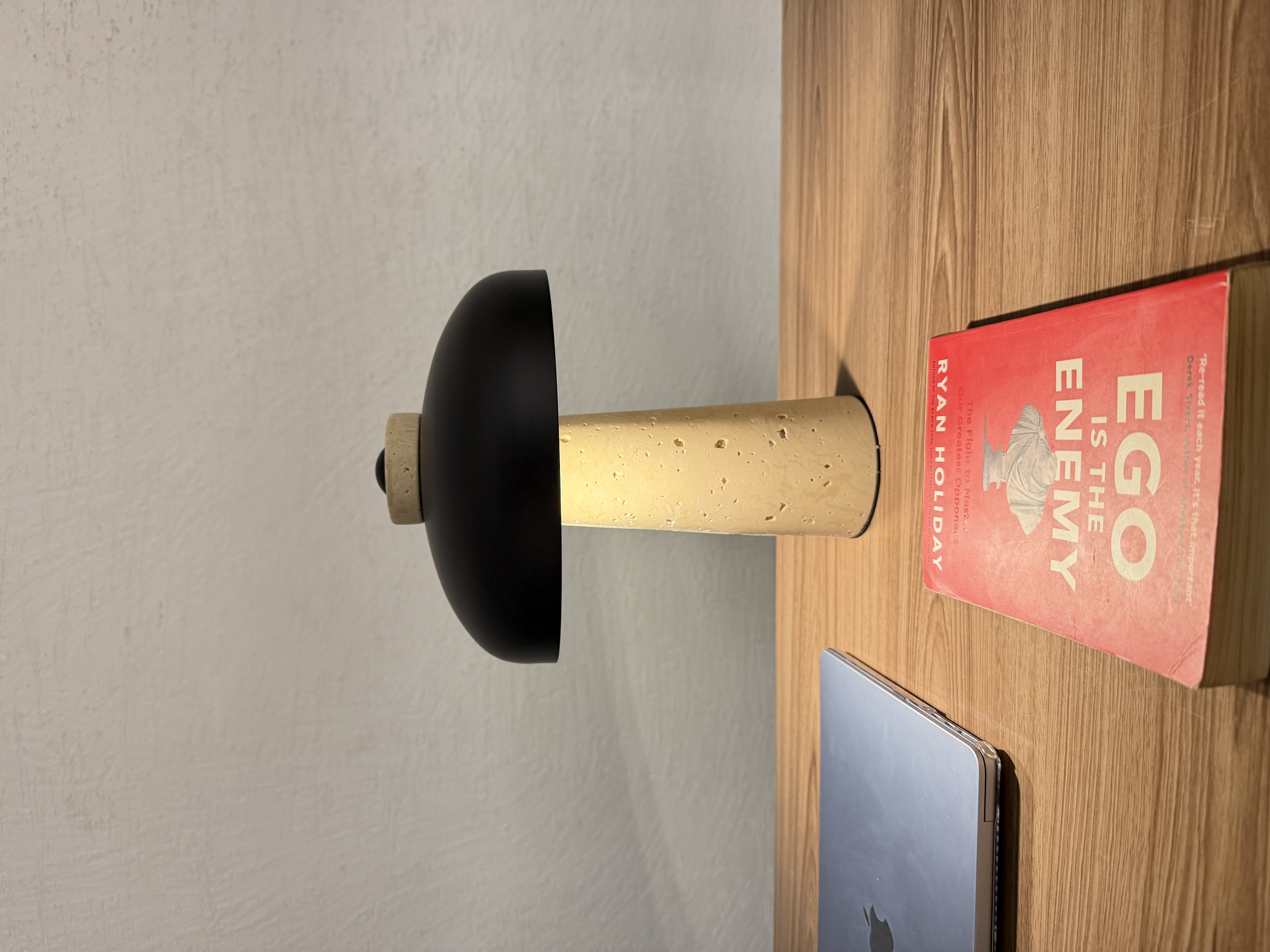 Lamp model RT8033-WH