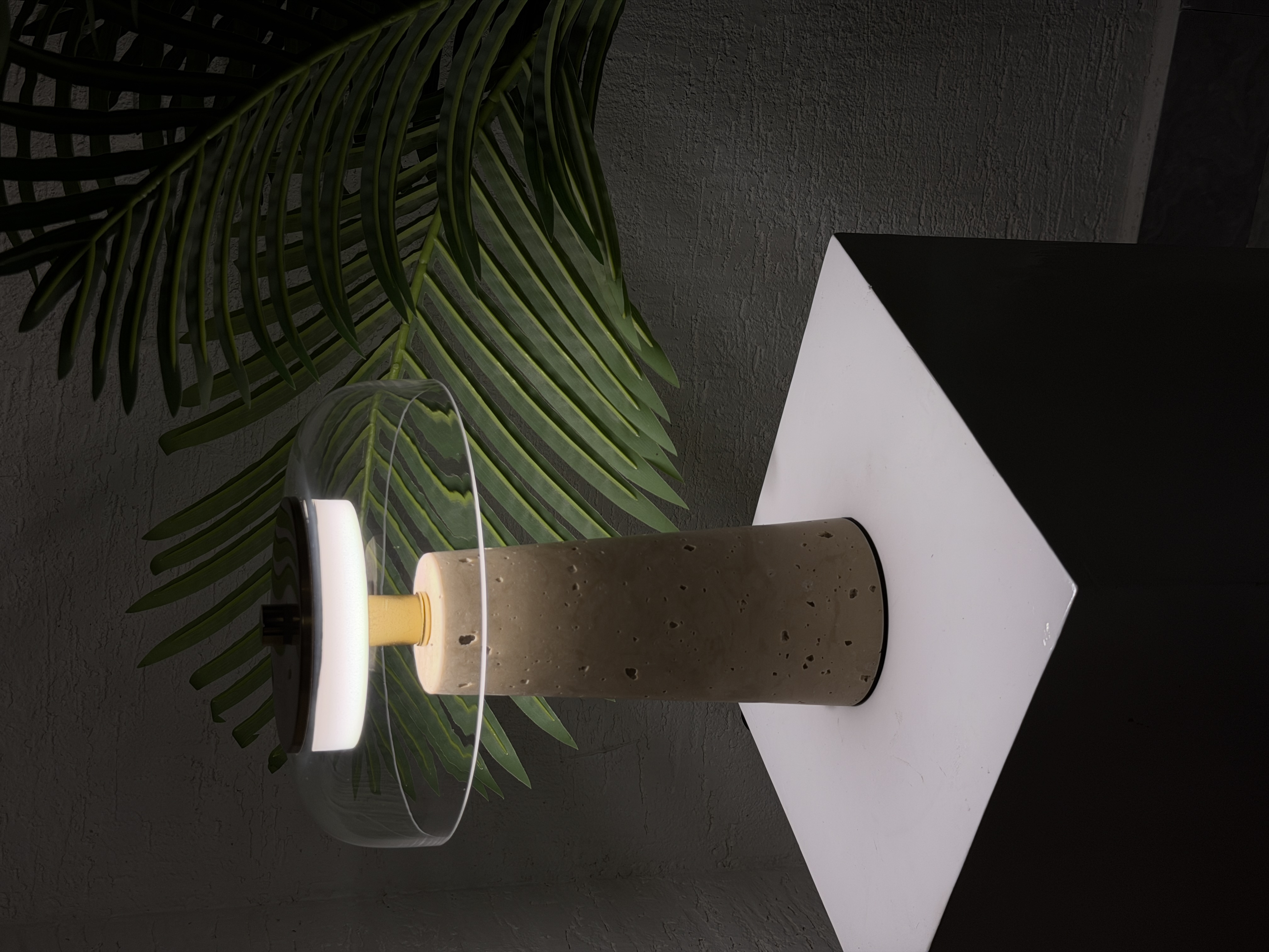 Lamp model RT8039-BK