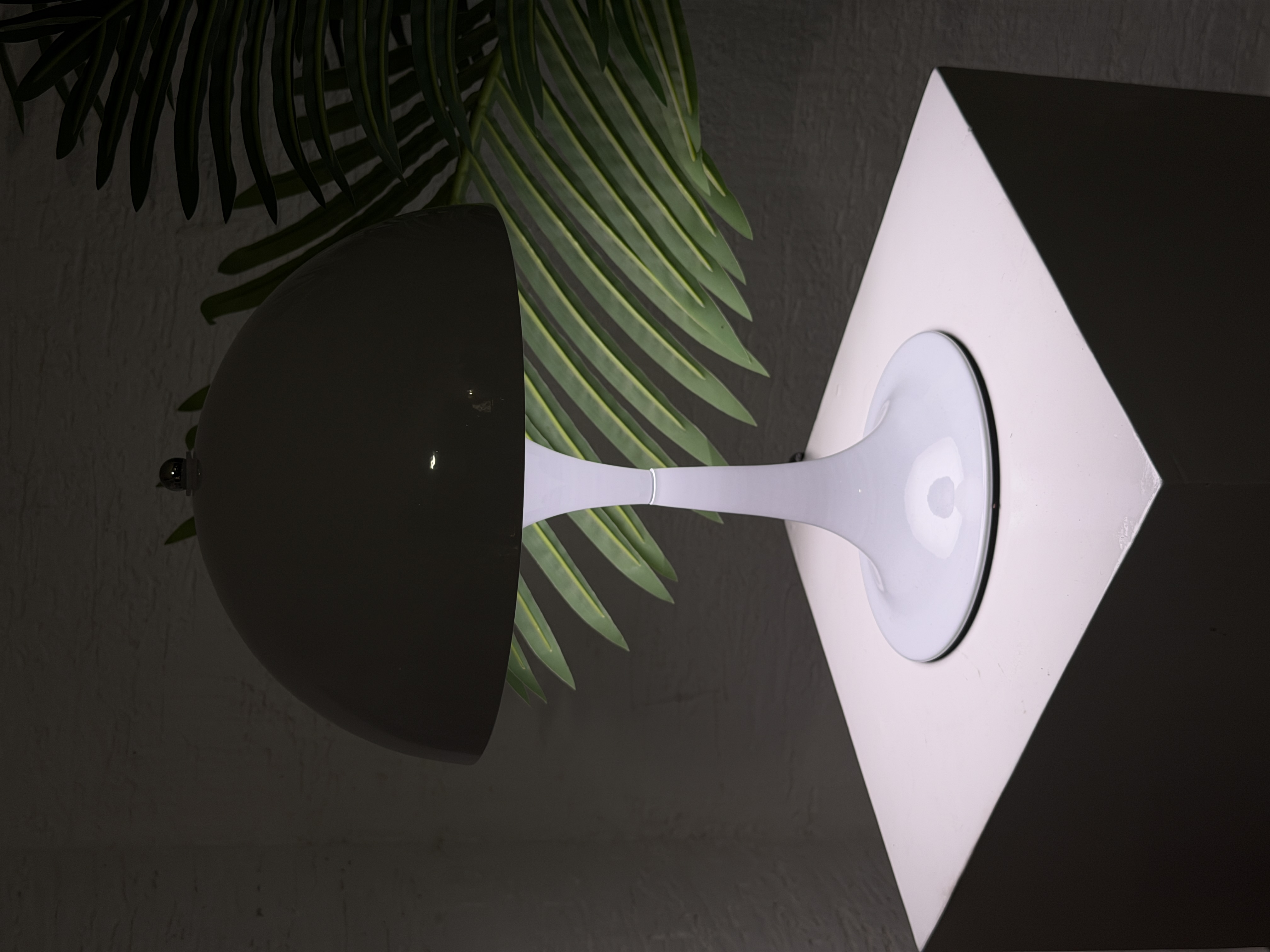 Lamp model RT8038-A