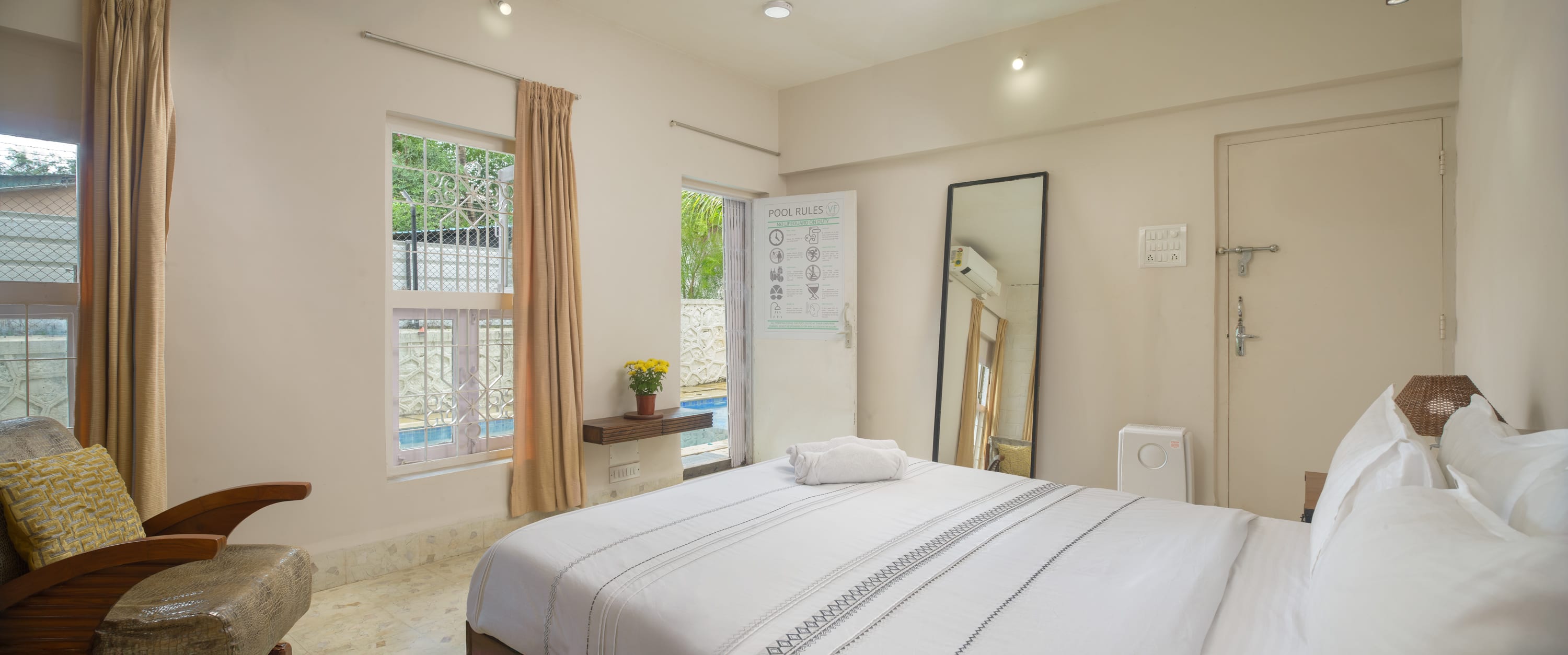 Pool Side Suite