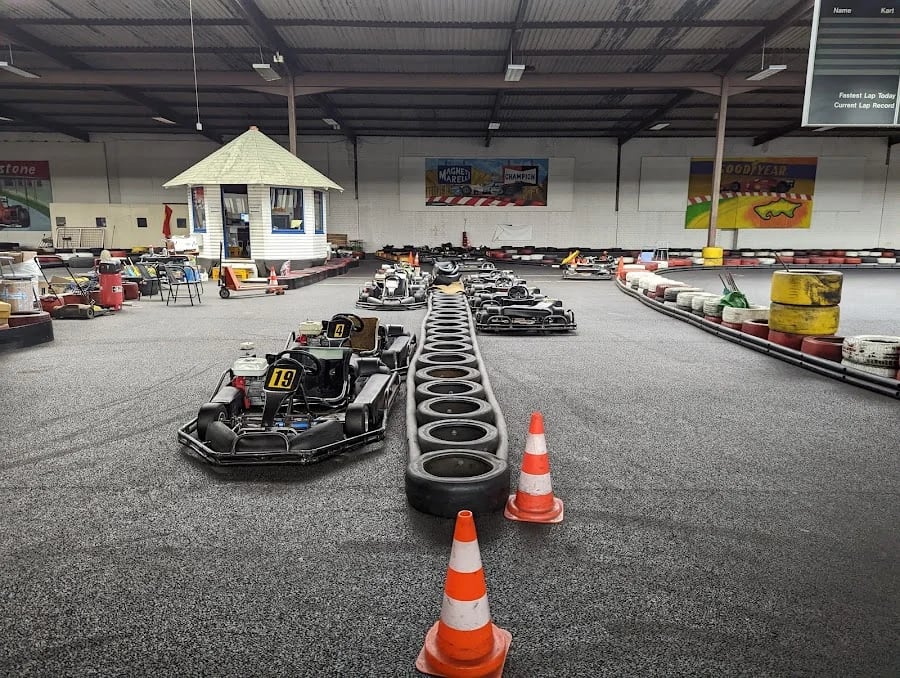 Beule Indoor Kart
