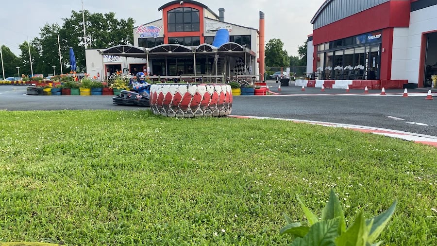 KART 2000