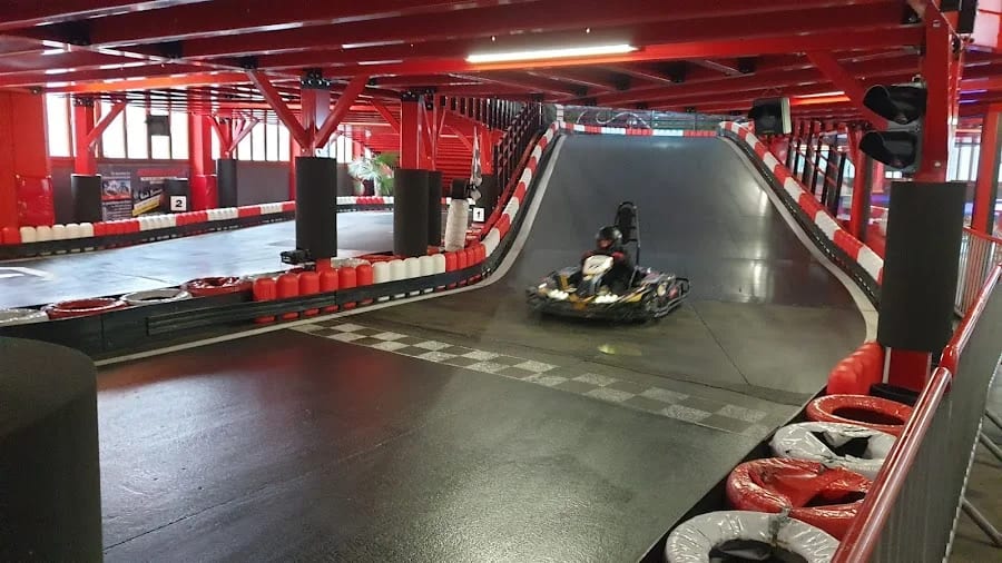Indoor-Kartbahn-Rosental