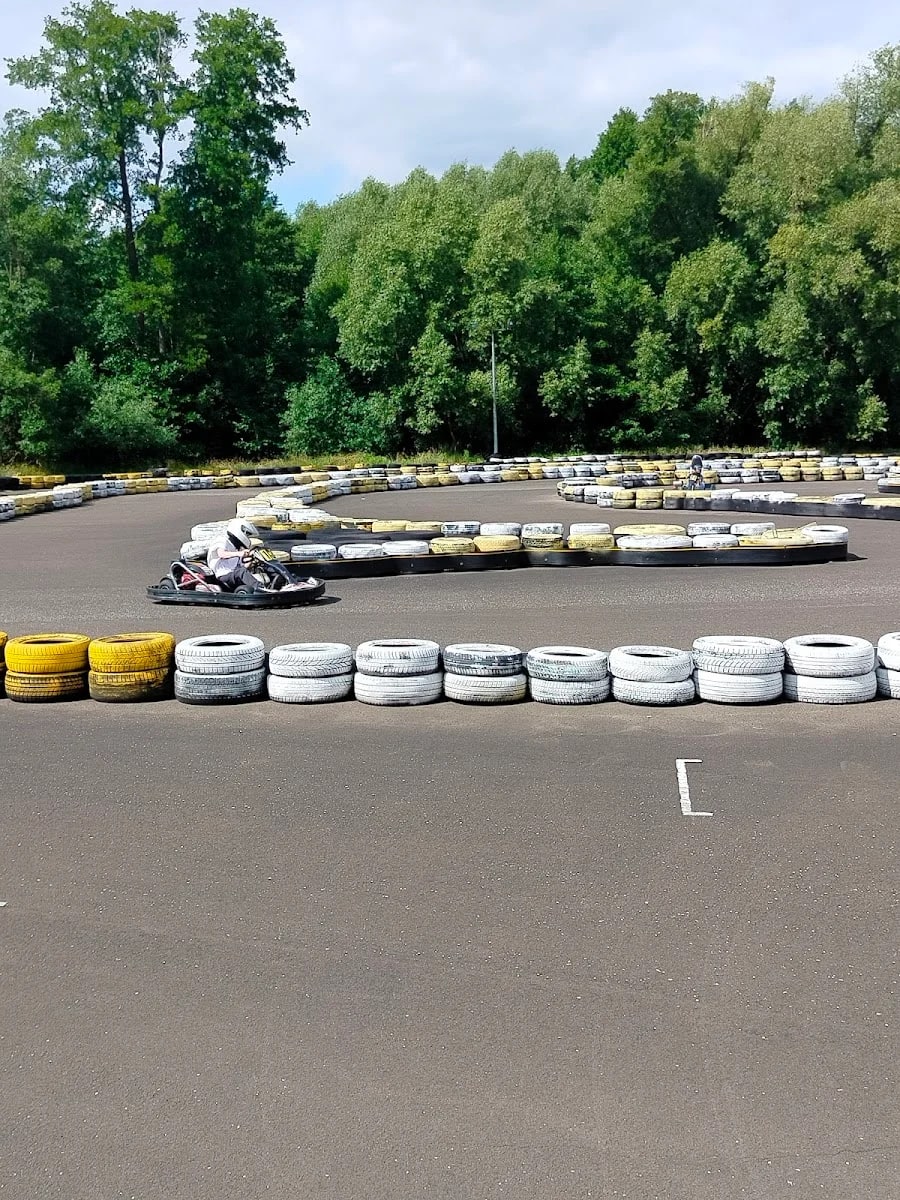 Photo du circuit KCR-Kartingowe Centrum Radol