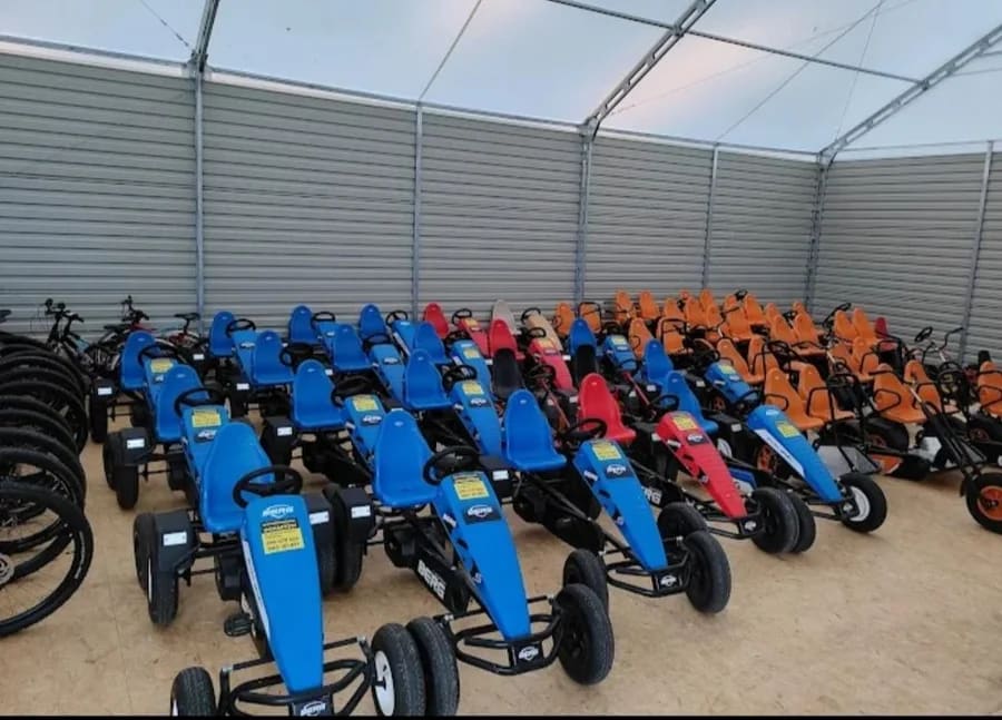 Wypożyczalnia go-kart i rowerów