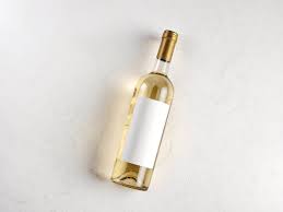 Top 5 vinuri albe din România (recomandări + pairing-uri)