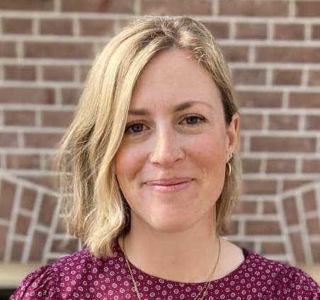 Dr Naomi Gibson