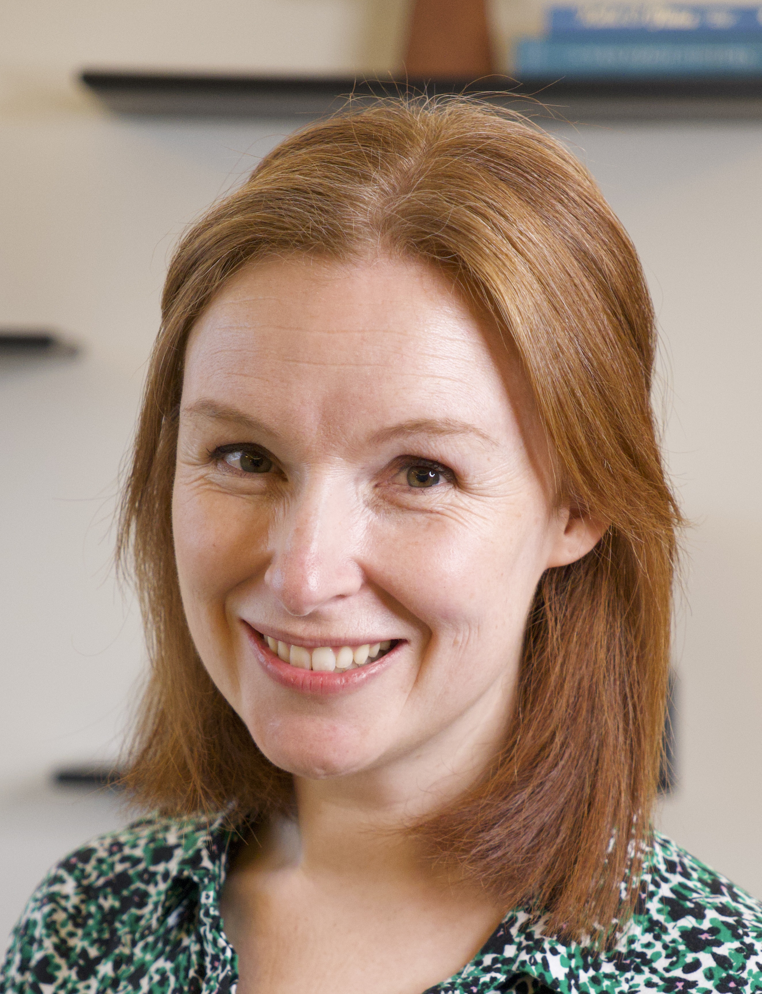 Dr Victoria Hallett
