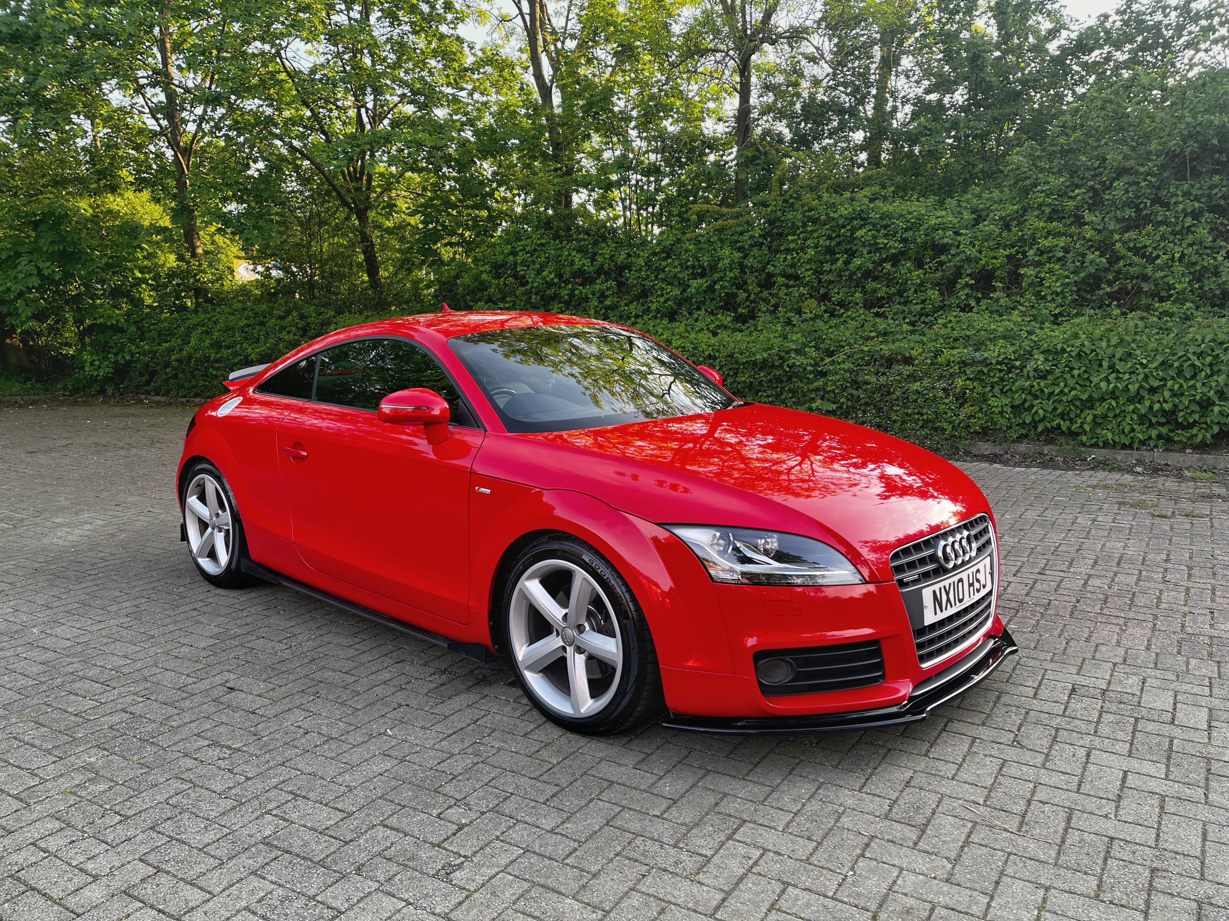 Audi TT - View 1