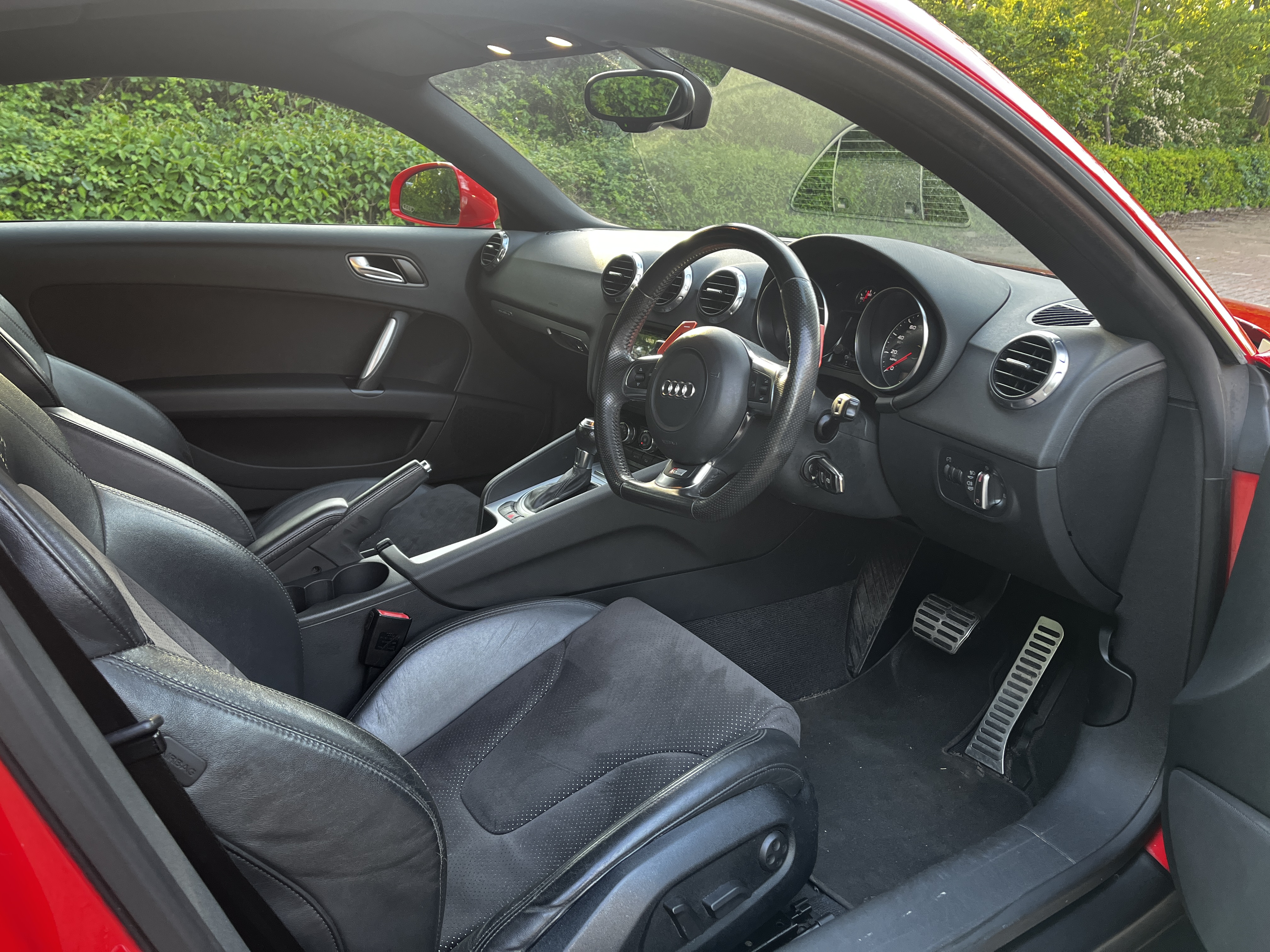Audi TT - View 12