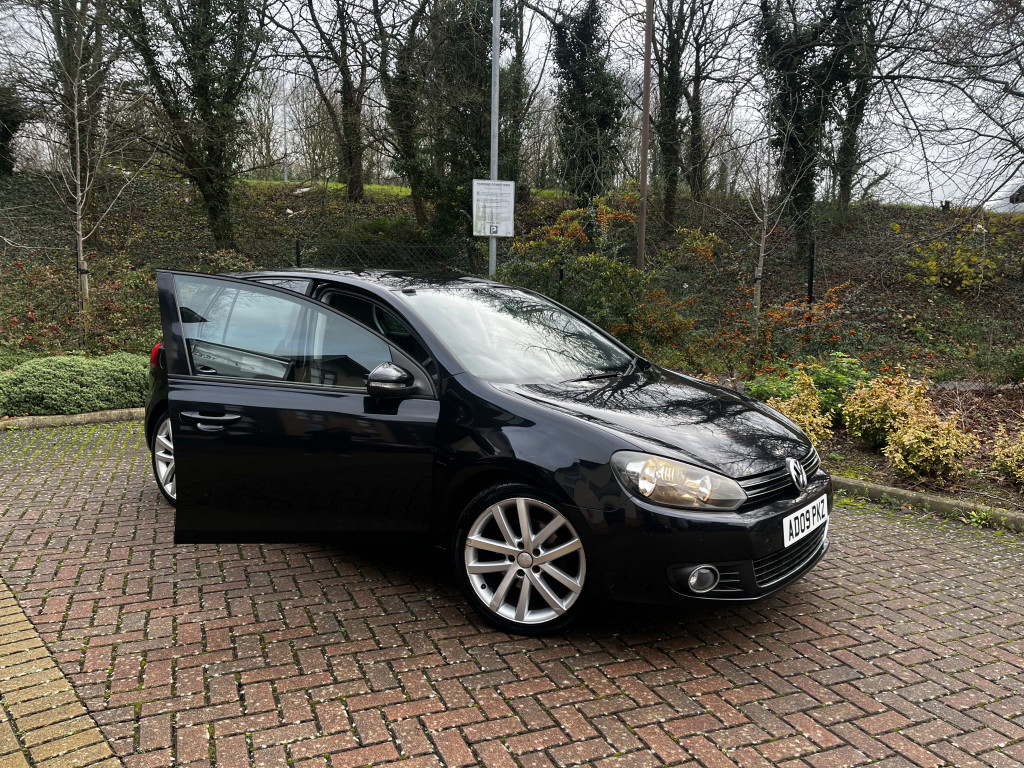 Volkswagen Golf GT