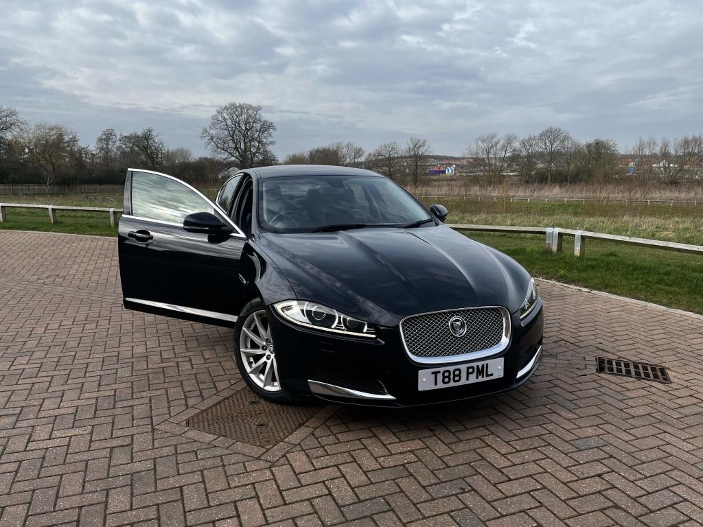 Jaguar XF