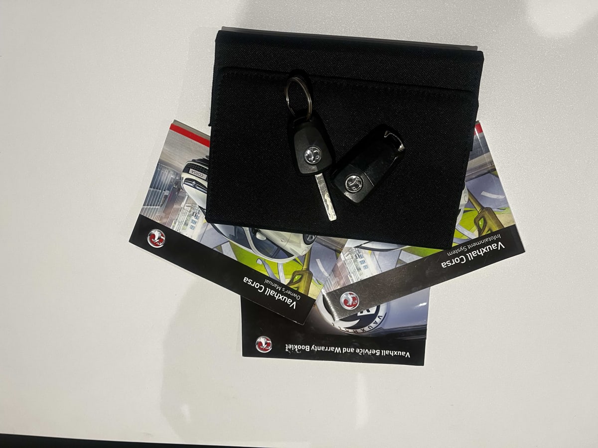 Vauxhall Corsa Limited Edition - View 17