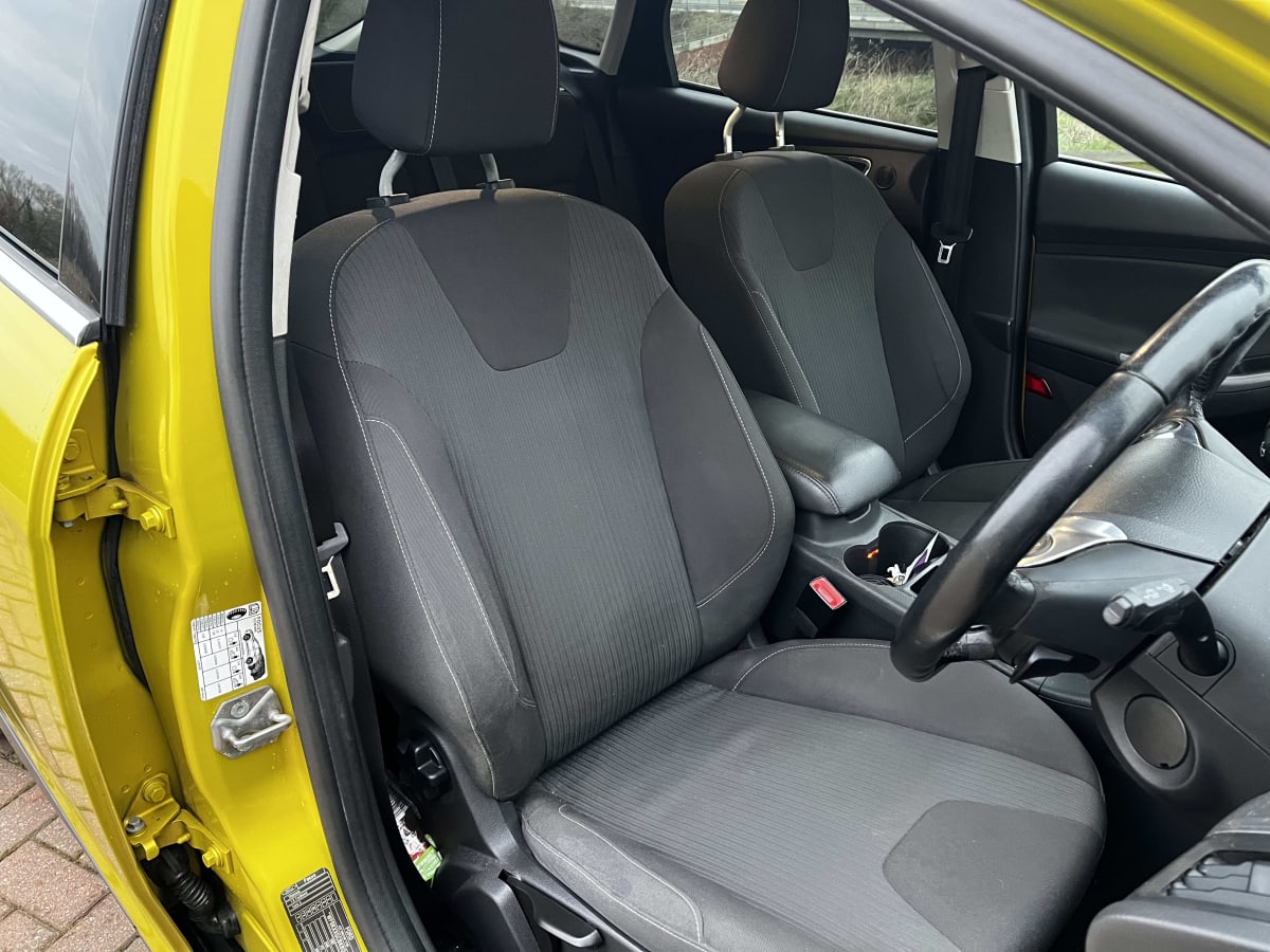 Ford Focus - View 7