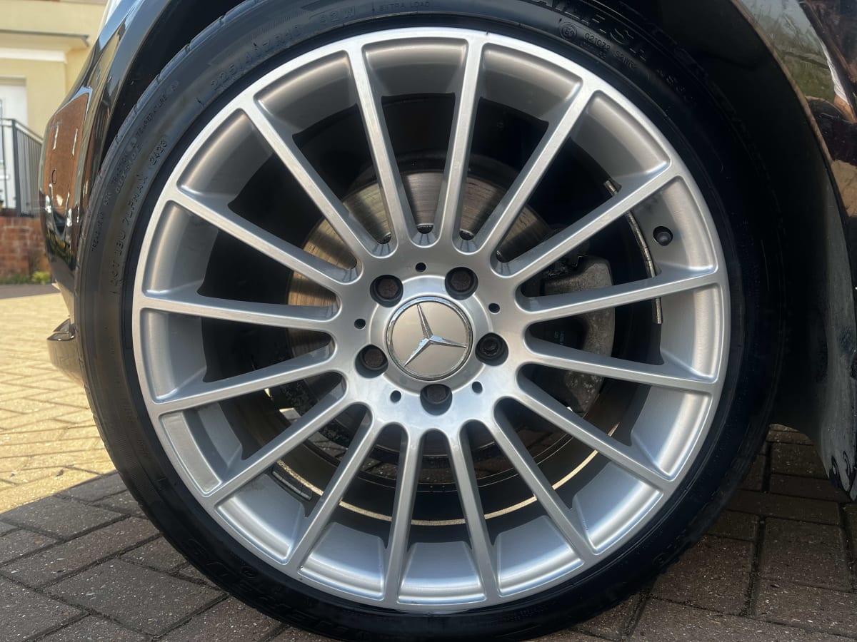 Mercedes-Benz C-Class - View 18