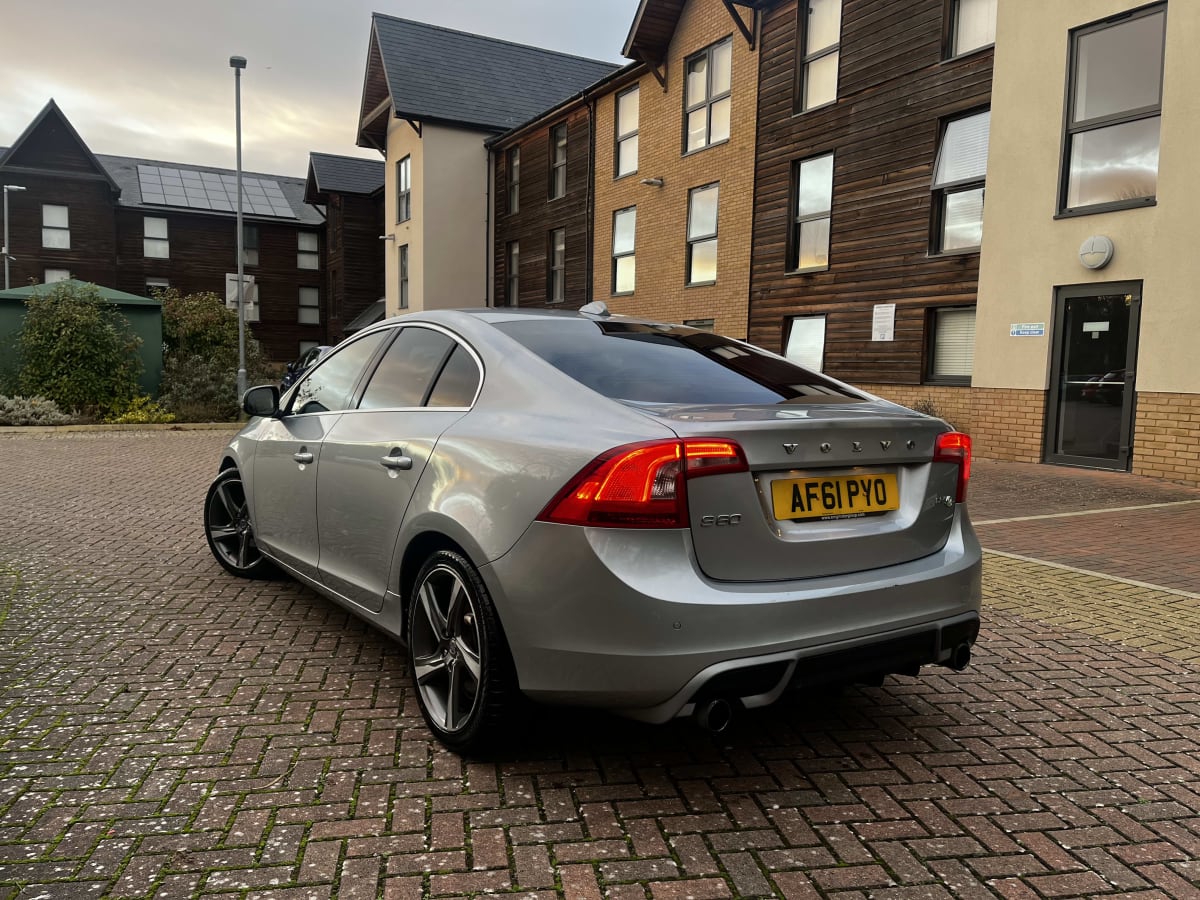 Volvo S60 - View 5