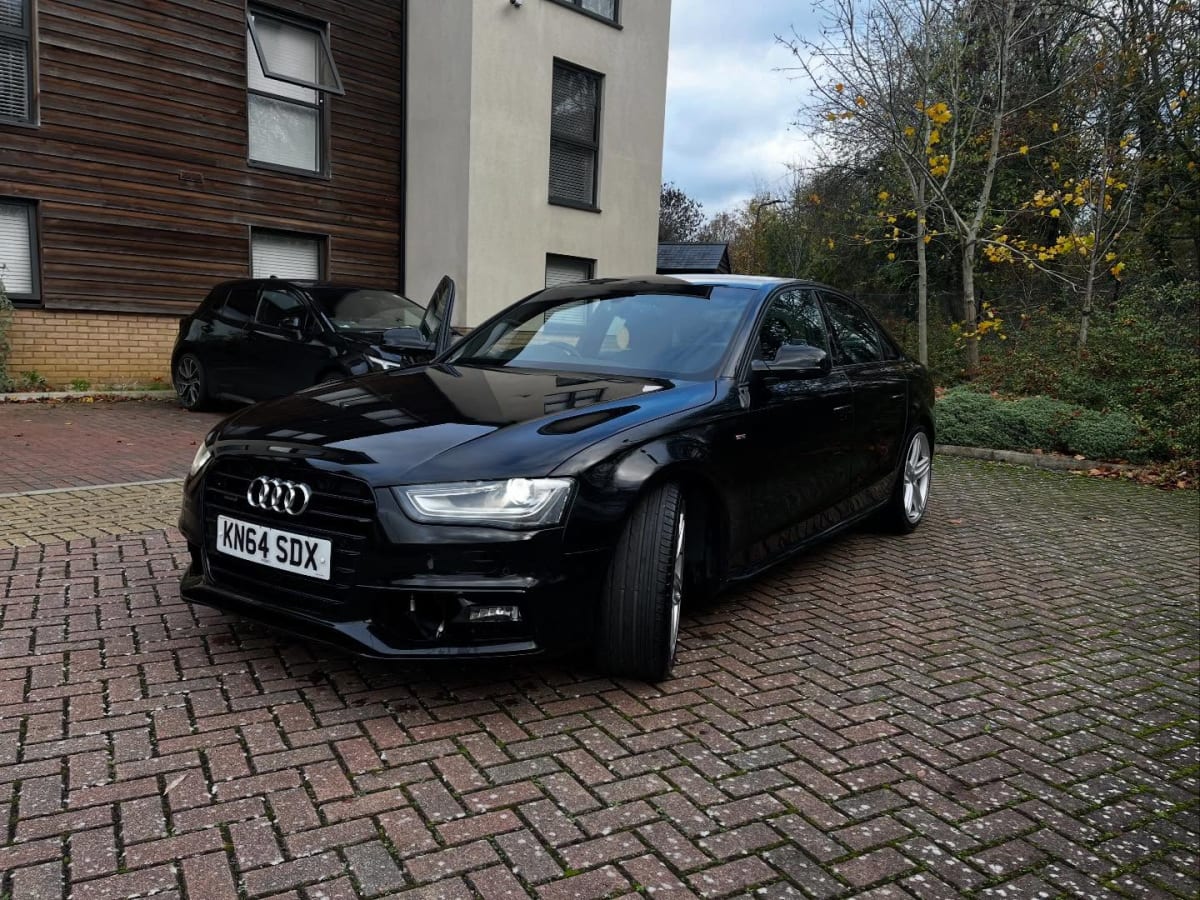 Audi A4 - View 6