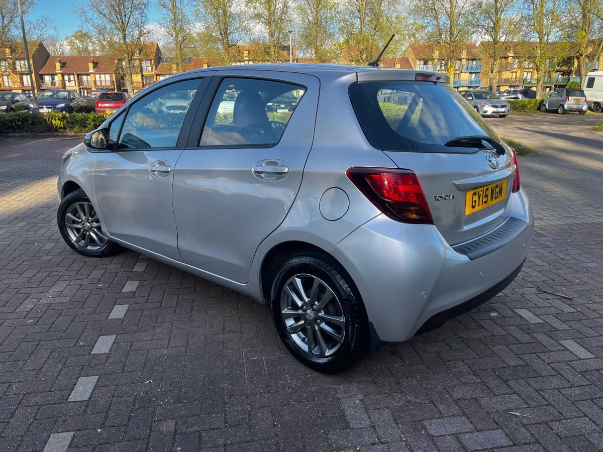 Toyota Yaris - View 6