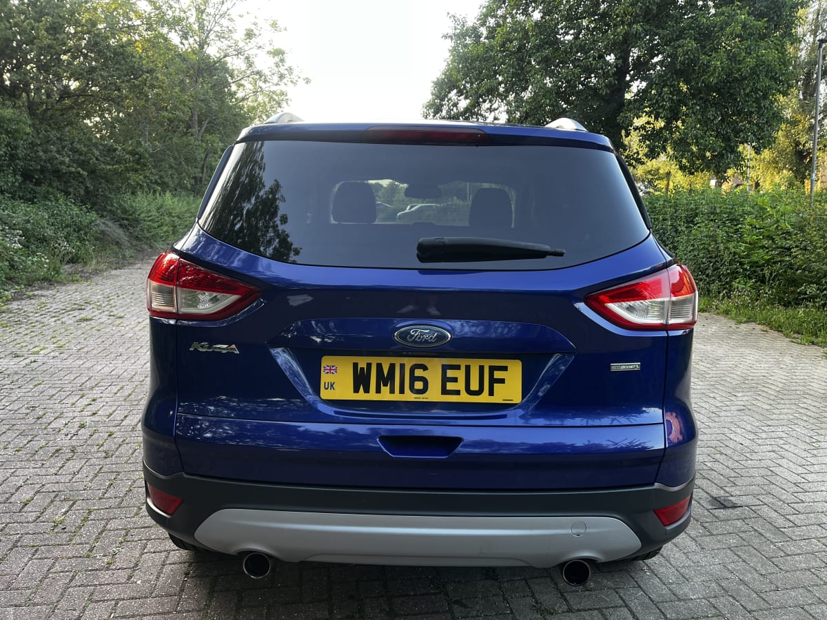 Ford Kuga - View 4