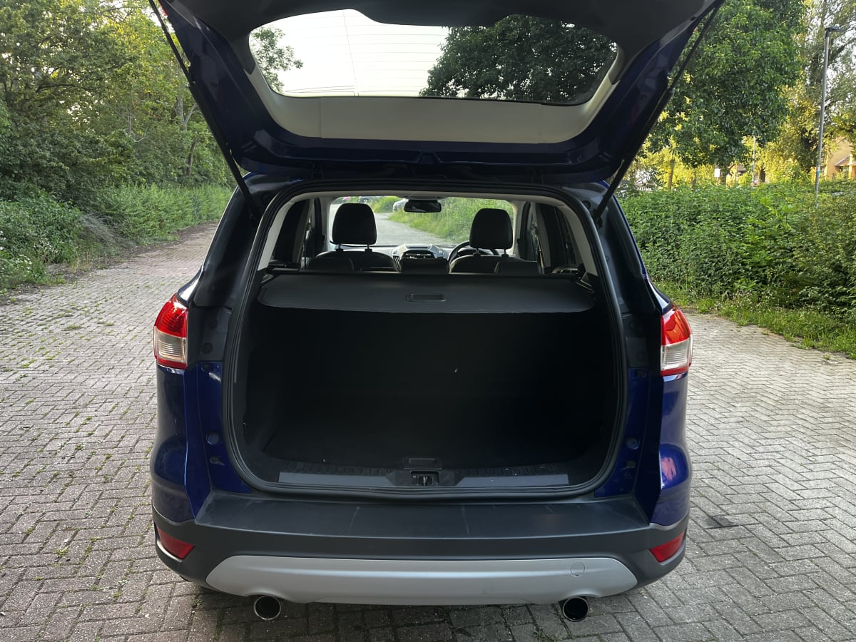 Ford Kuga - View 5