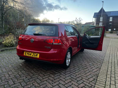 Volkswagen Golf - Preview 3