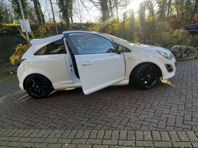 Vauxhall Corsa Limited Edition - Preview 2