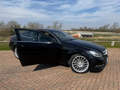Mercedes-Benz C-Class - Preview 2