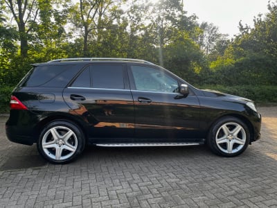 Mercedes-Benz M-Class - Preview 2