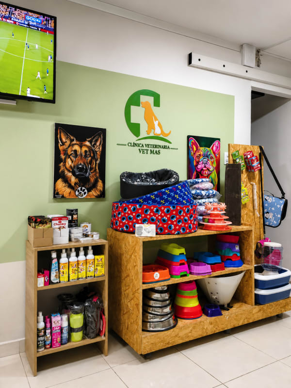Pet shop y farmacia