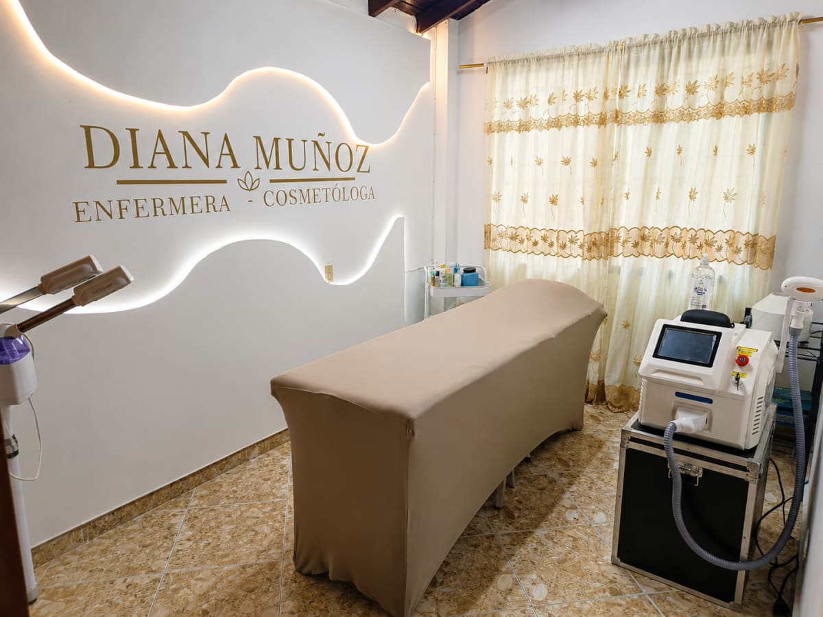 Cabina Diana Muñoz · Logo LED