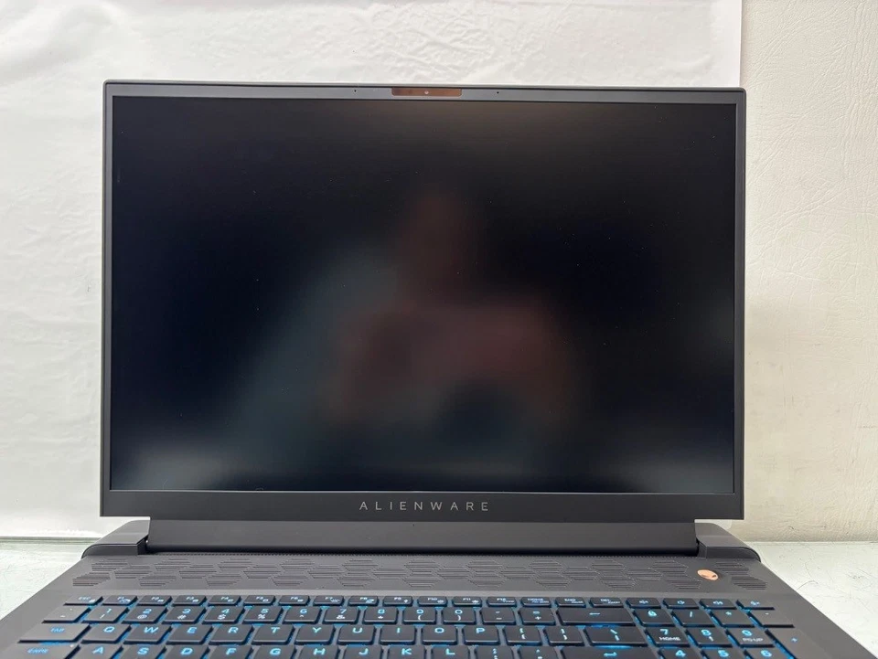 Dell Alienware m18