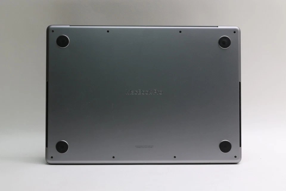 Apple MacBook Pro 14-inch M3