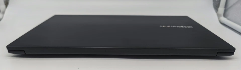 ASUS VivoBook 15