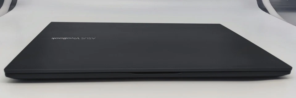 ASUS VivoBook 15