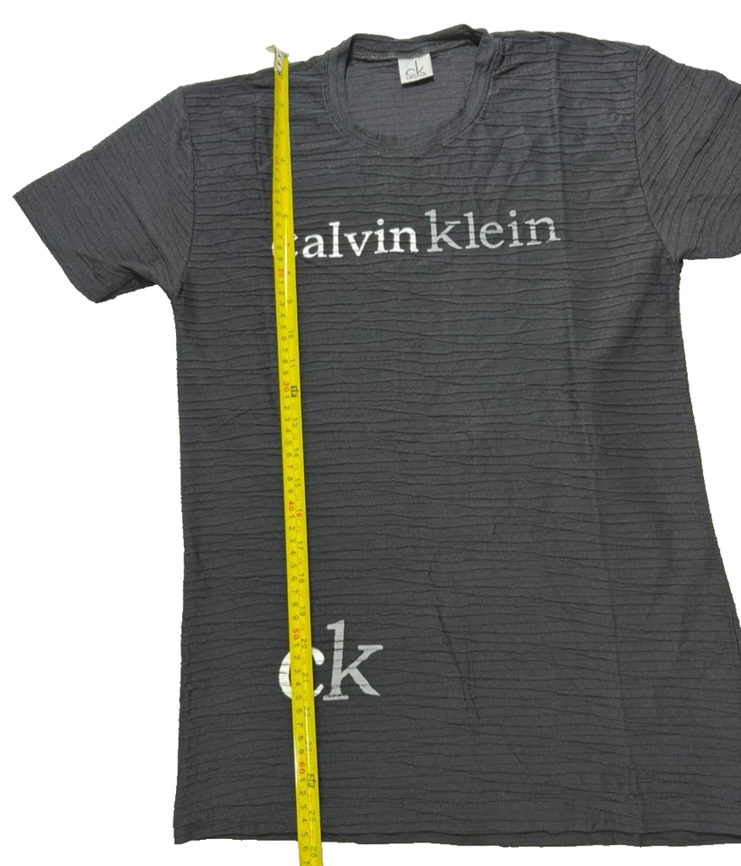 Calvin Klein Classic Fit T-Shirt