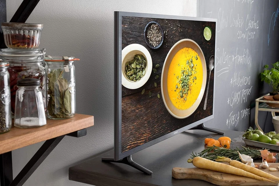 Samsung 32-inch HD Smart TV