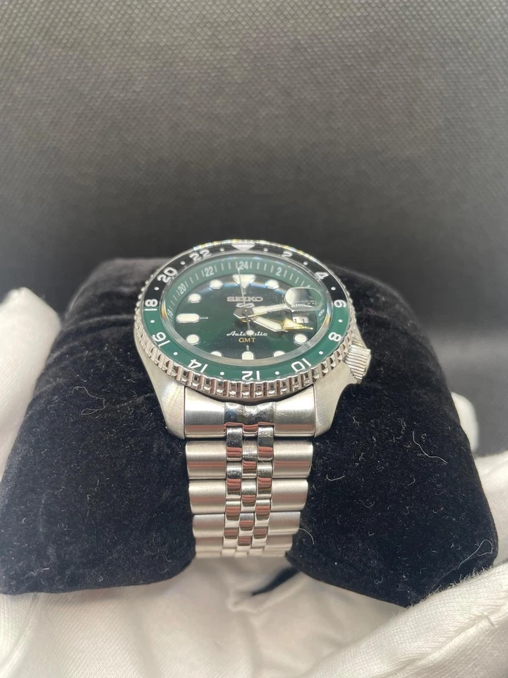 Seiko 5 Automatic Watch