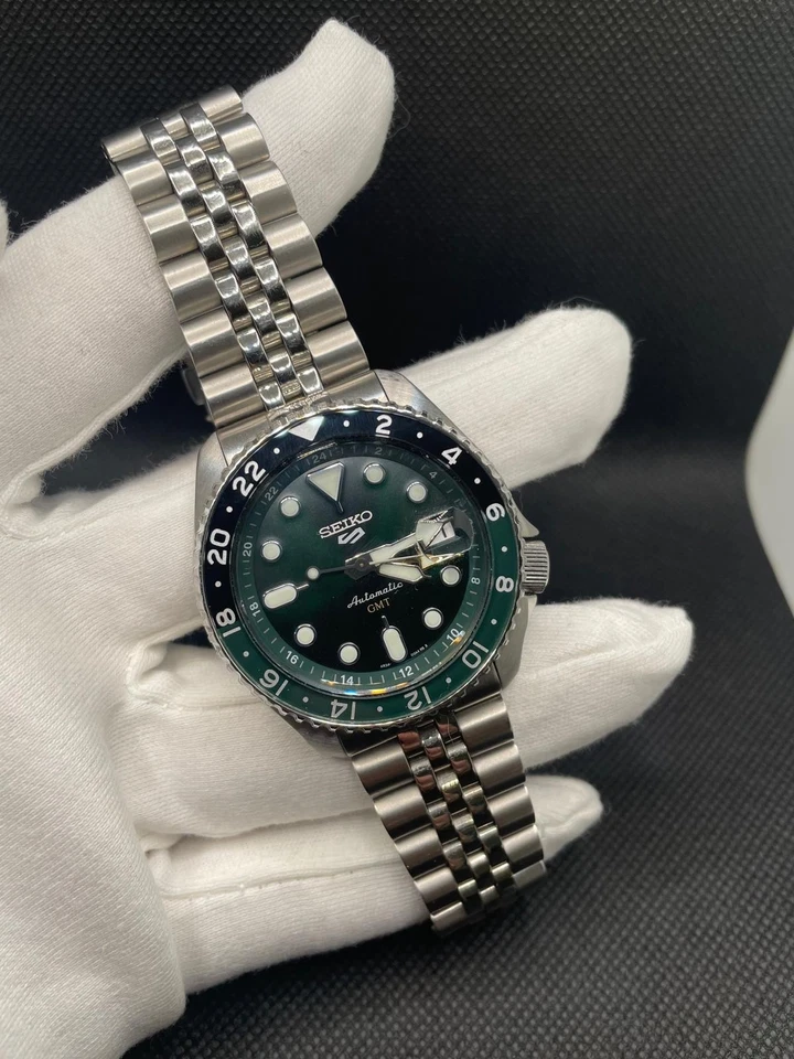 Seiko 5 Automatic Watch