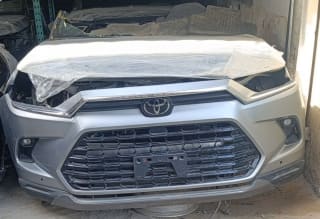 Toyota Rush halfcut