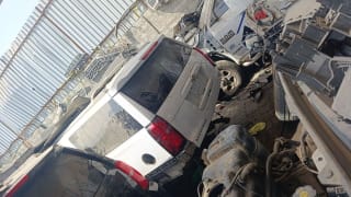 Chevrolet Suburban (SUV) halfcut