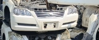 Toyota Mark X halfcut
