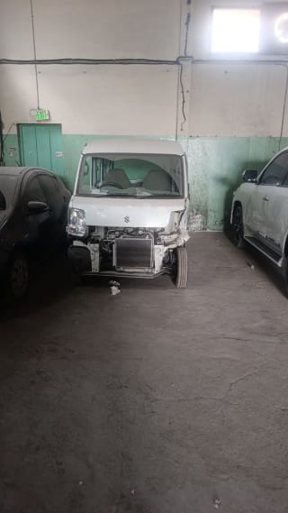 Suzuki Every (microvan) halfcut