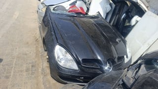 Mercedes-Benz SLK (roadster) halfcut