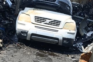 Volvo XC90 (SUV) halfcut