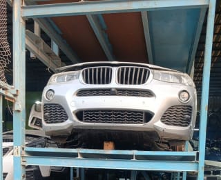 BMW X4 halfcut
