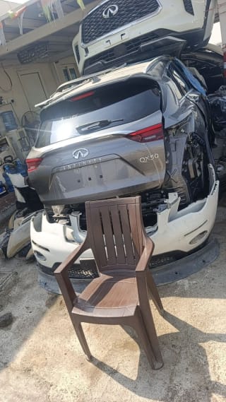 Infiniti QX50 (SUV) halfcut