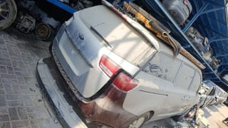 Kia Carnival (minivan) car for parts